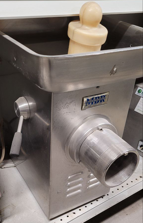 Мясорубка LadenTechnik MBR