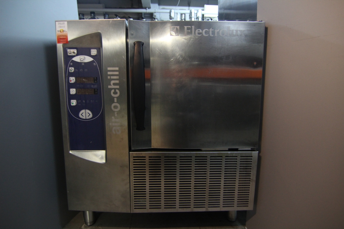 Шкаф шоковой заморозки Electrolux A0CR061T 6-ур. (пто) б.у.