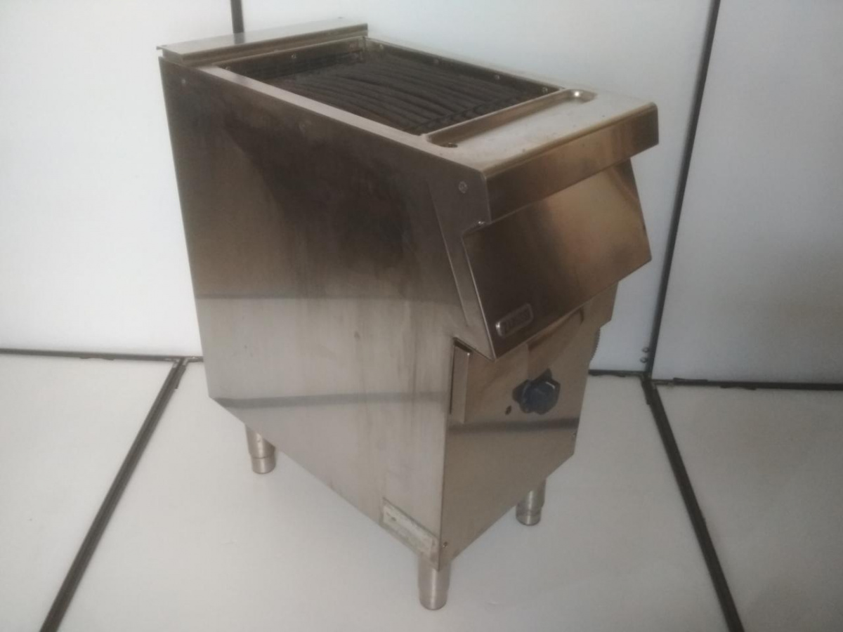Лавовый гриль Zanussi чугун KGE400 PGV/1E б.у
