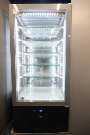 Витрина морозильная верт. конд. Sagi kg8ql -op141 б.у.