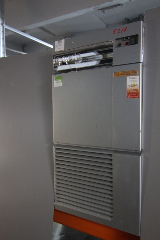 Ледогенератор Icematic N45s б.у.